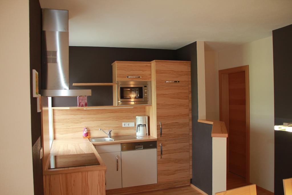 Haus Sylvia Appartement Mariapfarr Kamer foto
